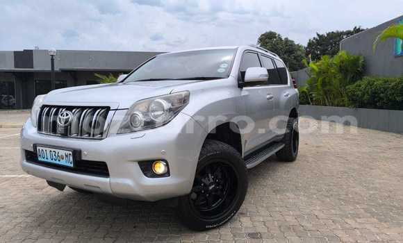 Buy Used Toyota Land Cruiser Prado Silver Car in Maputo in Maputo Buy Used Toyota Land Cruiser Prado Silver Car in Maputo in Maputo
