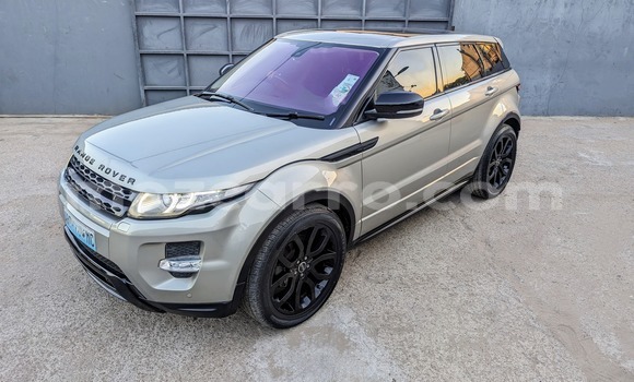 Nunua Ilio tumika Land Rover Range Rover Vogue Fedha Gari ndani ya Maputo nchini Maputo Nunua Ilio tumika Land Rover Range Rover Vogue Fedha Gari ndani ya Maputo nchini Maputo