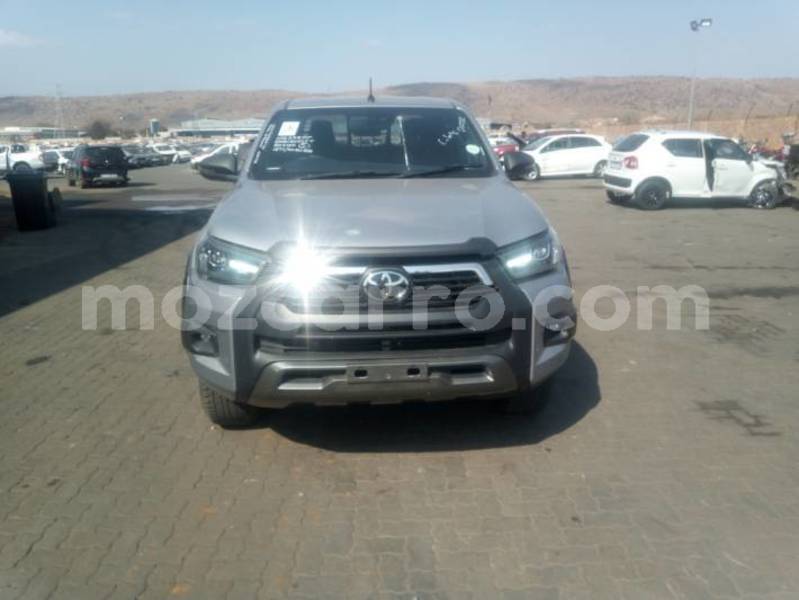 Big with watermark toyota hilux zambezia quelimane 40570