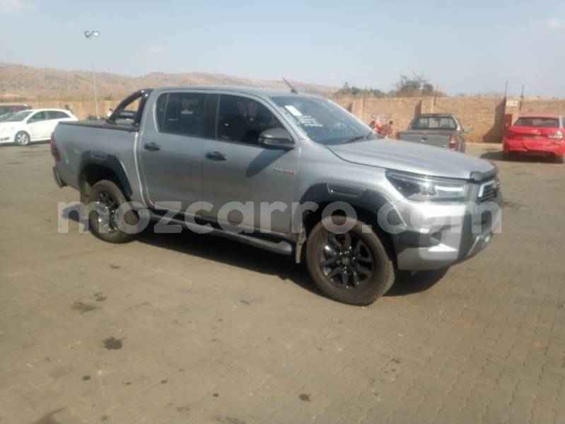 Big with watermark toyota hilux zambezia quelimane 40570