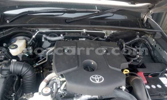 Buy Used Toyota Hilux Brown Car in Quelimane in Zambezia Buy Used Toyota Hilux Brown Car in Quelimane in Zambezia