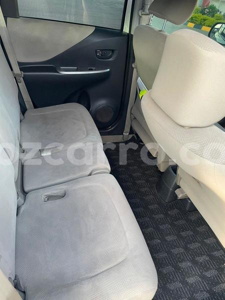 Big with watermark toyota ractis maputo maputo 40573