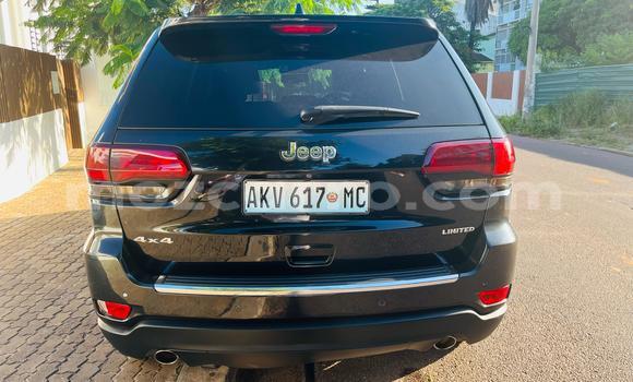 Nunua Ilio tumika Jeep Grand Cherokee Nyeusi Gari ndani ya Maputo nchini Maputo Nunua Ilio tumika Jeep Grand Cherokee Nyeusi Gari ndani ya Maputo nchini Maputo