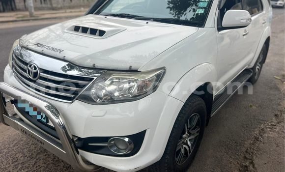 Tenga Tsaru Toyota Fortuner Chena Mota in Maputo in Maputo Tenga Tsaru Toyota Fortuner Chena Mota in Maputo in Maputo