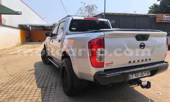 Tenga Tsaru Nissan Navara Zvimwe Mota in Maputo in Maputo Tenga Tsaru Nissan Navara Zvimwe Mota in Maputo in Maputo