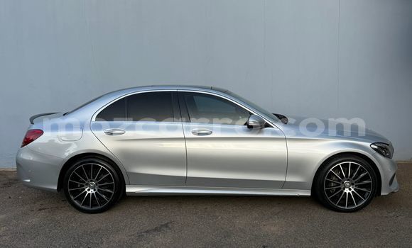Tenga Tsaru Mercedes-Benz C-Classe Zvimwe Mota in Maputo in Maputo Tenga Tsaru Mercedes-Benz C-Classe Zvimwe Mota in Maputo in Maputo