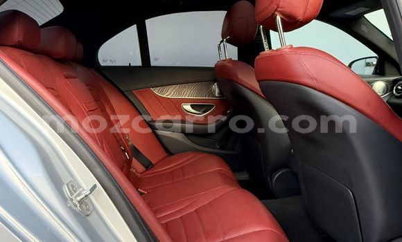 Tenga Tsaru Mercedes-Benz C-Classe Zvimwe Mota in Maputo in Maputo Tenga Tsaru Mercedes-Benz C-Classe Zvimwe Mota in Maputo in Maputo