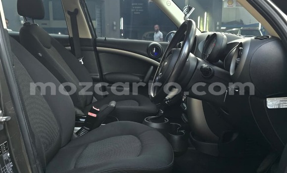 Comprar Usado MINI Cooper Prata Carro em Maputo em Maputo Comprar Usado MINI Cooper Prata Carro em Maputo em Maputo