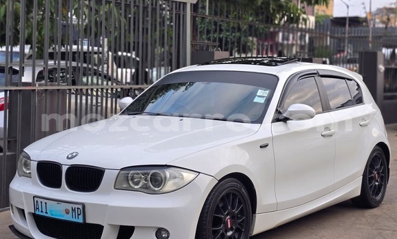 Comprar Usado BMW 3-Series Branco Carro em Maputo em Maputo