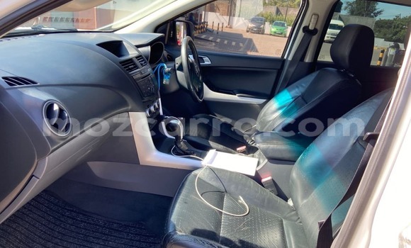 Tenga Tsaru Mazda BT-50 Chena Mota in Maputo in Maputo Tenga Tsaru Mazda BT-50 Chena Mota in Maputo in Maputo