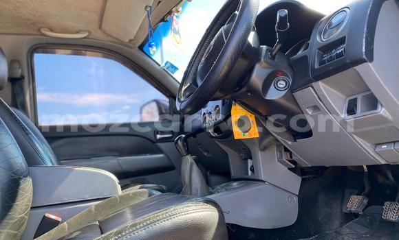 Comprar Usado Mazda BT-50 Azul Carro em Maputo em Maputo Comprar Usado Mazda BT-50 Azul Carro em Maputo em Maputo