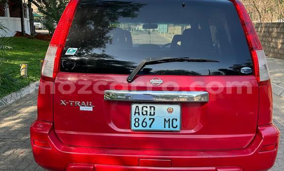 Tenga Tsaru Nissan X-Trail Tsvuku Mota in Maputo in Maputo Tenga Tsaru Nissan X-Trail Tsvuku Mota in Maputo in Maputo