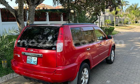 Tenga Tsaru Nissan X-Trail Tsvuku Mota in Maputo in Maputo Tenga Tsaru Nissan X-Trail Tsvuku Mota in Maputo in Maputo