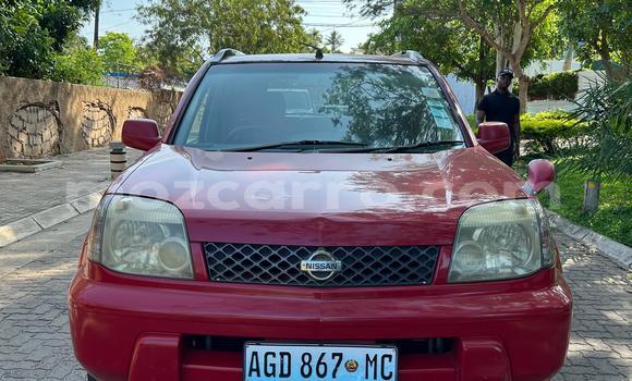 Tenga Tsaru Nissan X-Trail Tsvuku Mota in Maputo in Maputo Tenga Tsaru Nissan X-Trail Tsvuku Mota in Maputo in Maputo