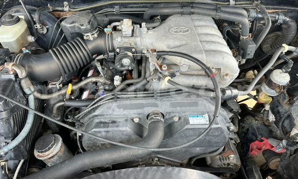 Nunua Ilio tumika Toyota Hilux Nyeusi Gari ndani ya Maputo nchini Maputo Nunua Ilio tumika Toyota Hilux Nyeusi Gari ndani ya Maputo nchini Maputo