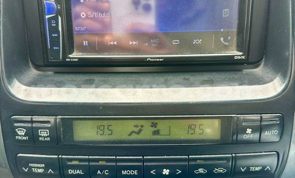 Nunua Ilio tumika Toyota Hilux Nyeusi Gari ndani ya Maputo nchini Maputo Nunua Ilio tumika Toyota Hilux Nyeusi Gari ndani ya Maputo nchini Maputo