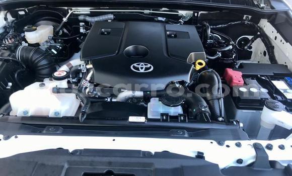 Tenga Tsaru Toyota Hilux Chena Mota in Maputo in Maputo Tenga Tsaru Toyota Hilux Chena Mota in Maputo in Maputo