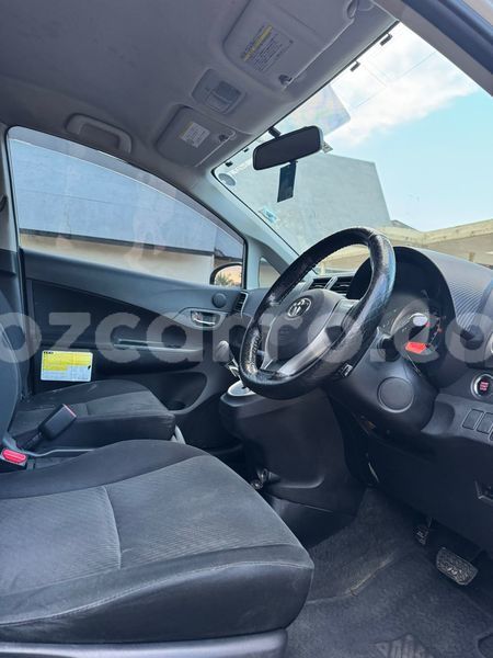 Big with watermark toyota ractis maputo maputo 40642