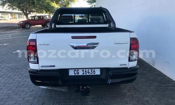 Tenga Tsaru Toyota Hilux Chena Mota in Maputo in Maputo Tenga Tsaru Toyota Hilux Chena Mota in Maputo in Maputo