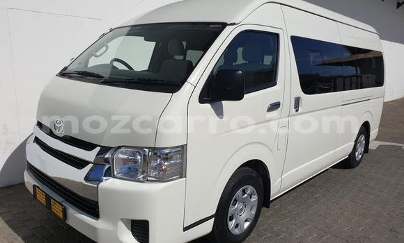 Buy Used Toyota Hiace White Car in Maputo in Maputo Buy Used Toyota Hiace White Car in Maputo in Maputo