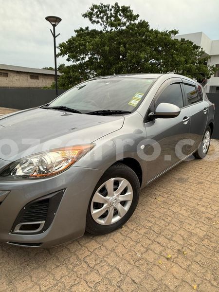 Big with watermark mazda axela maputo maputo 40654