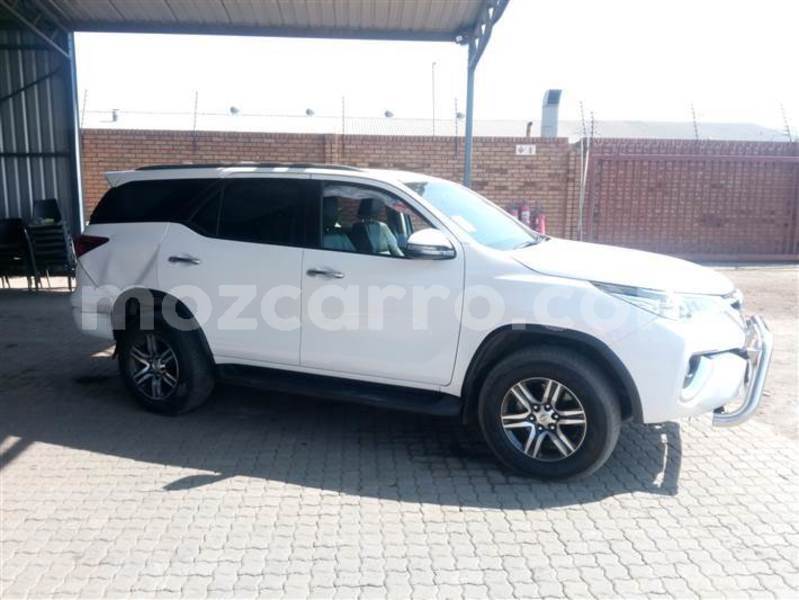 Big with watermark toyota fortuner maputo maputo 40659