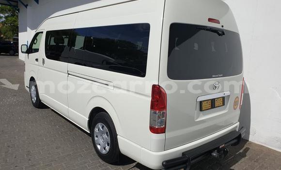 Buy Used Toyota Hiace White Car in Maputo in Maputo Buy Used Toyota Hiace White Car in Maputo in Maputo