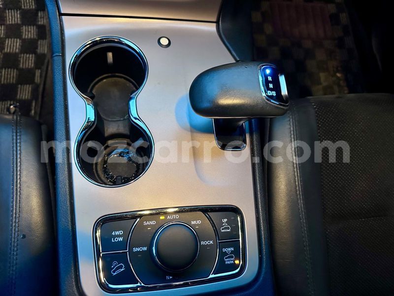 Big with watermark jeep grand cherokee maputo maputo 40664