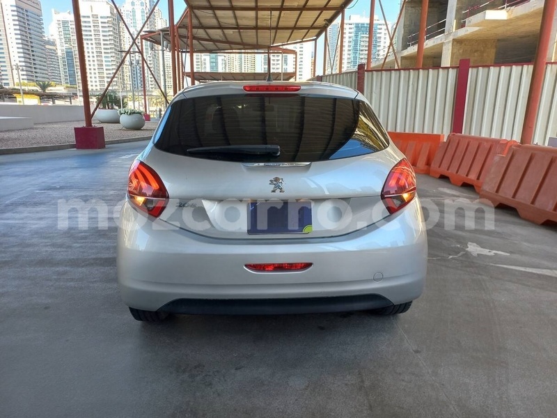 Big with watermark peugeot 208 maputo maputo 40665