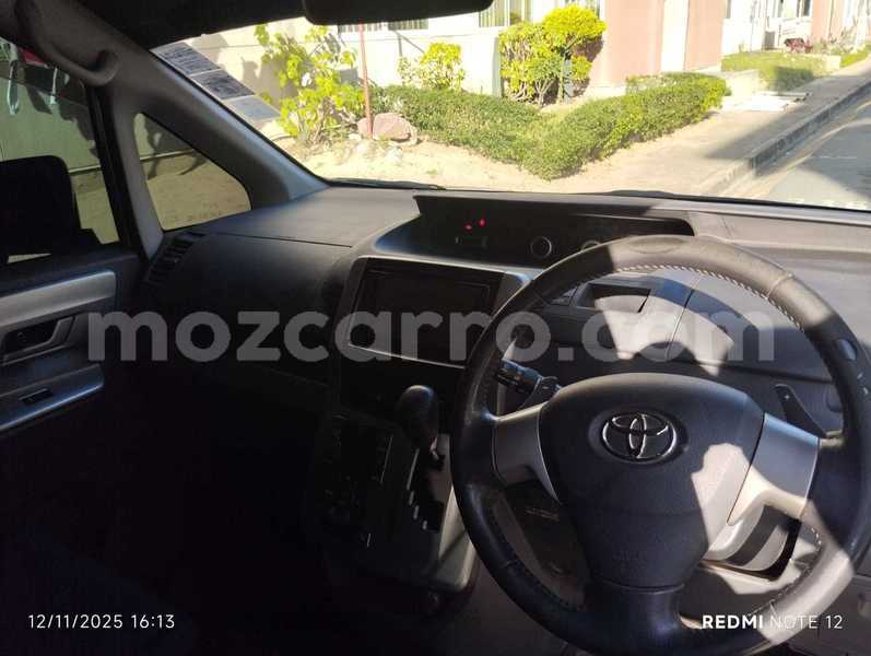 Big with watermark toyota noah maputo maputo 40666