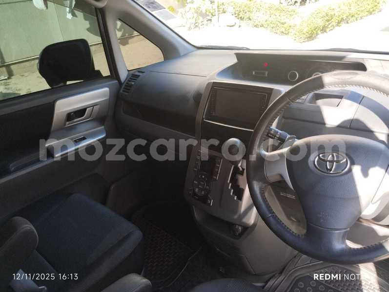 Big with watermark toyota noah maputo maputo 40666