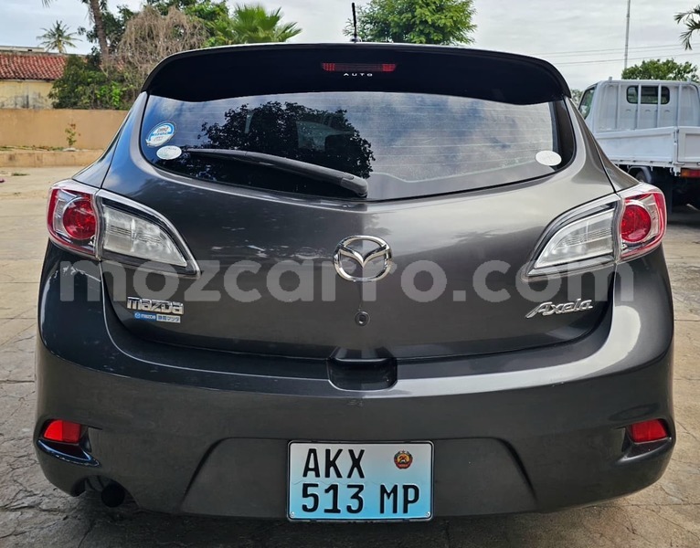 Big with watermark mazda axela maputo maputo 40669