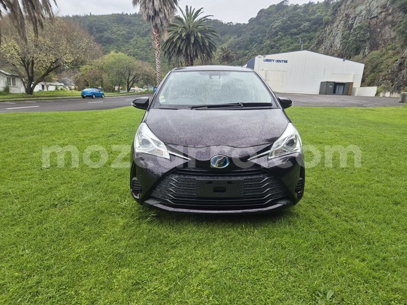 Big with watermark toyota vitz maputo maputo 40670