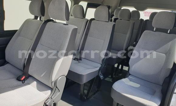 Buy Used Toyota Hiace White Car in Maputo in Maputo Buy Used Toyota Hiace White Car in Maputo in Maputo