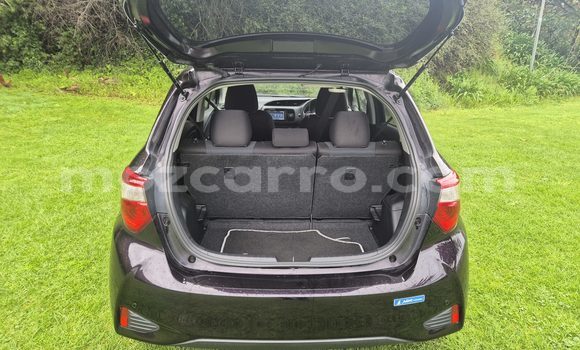 Tenga Tsaru Toyota Vitz Nhema Mota in Maputo in Maputo Tenga Tsaru Toyota Vitz Nhema Mota in Maputo in Maputo