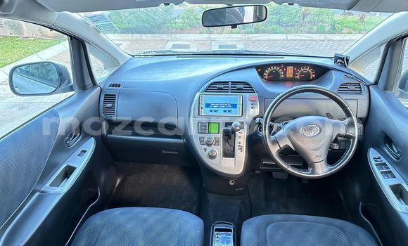 Nunua Ilio tumika Toyota Ractis Fedha Gari ndani ya Maputo nchini Maputo Nunua Ilio tumika Toyota Ractis Fedha Gari ndani ya Maputo nchini Maputo