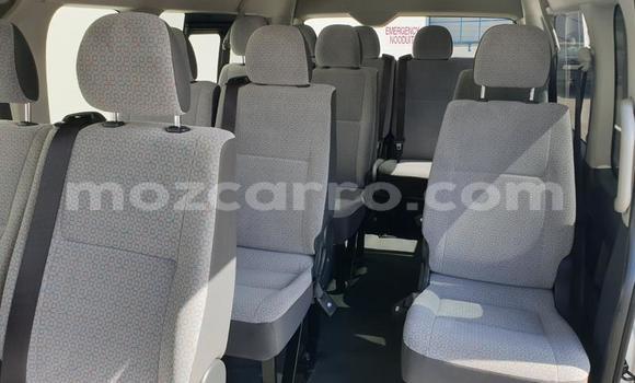 Buy Used Toyota Hiace White Car in Maputo in Maputo Buy Used Toyota Hiace White Car in Maputo in Maputo