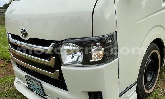 Tenga Tsaru Toyota Hiace Chena Mota in Maputo in Maputo Tenga Tsaru Toyota Hiace Chena Mota in Maputo in Maputo