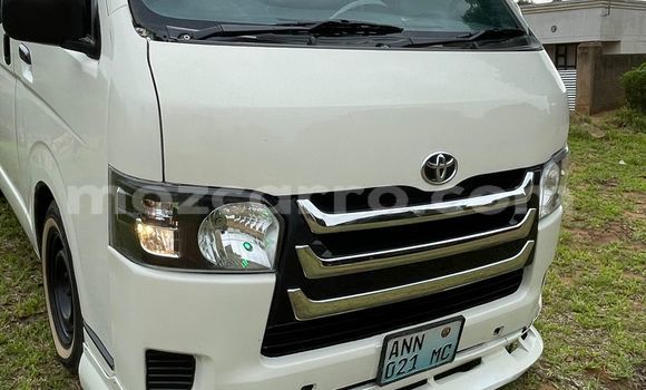 Tenga Tsaru Toyota Hiace Chena Mota in Maputo in Maputo Tenga Tsaru Toyota Hiace Chena Mota in Maputo in Maputo