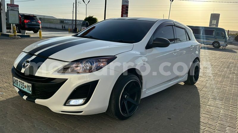 Big with watermark mazda axela maputo maputo 40682