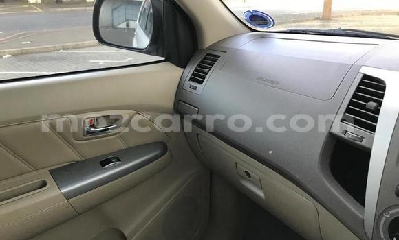Nunua Ilio tumika Toyota Fortuner Nyeupe Gari ndani ya Maputo nchini Maputo Nunua Ilio tumika Toyota Fortuner Nyeupe Gari ndani ya Maputo nchini Maputo