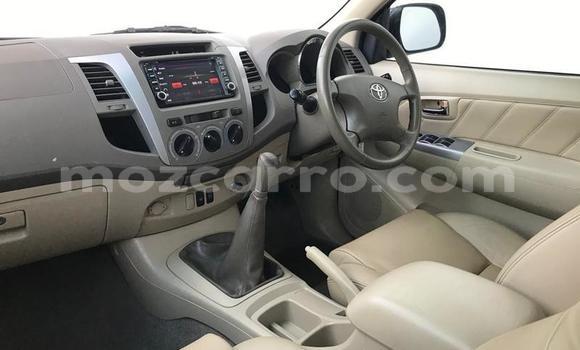 Nunua Ilio tumika Toyota Fortuner Nyeupe Gari ndani ya Maputo nchini Maputo Nunua Ilio tumika Toyota Fortuner Nyeupe Gari ndani ya Maputo nchini Maputo