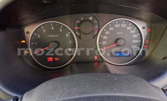 Nunua Ilio tumika Hyundai i20 Nyeupe Gari ndani ya Maputo nchini Maputo Nunua Ilio tumika Hyundai i20 Nyeupe Gari ndani ya Maputo nchini Maputo