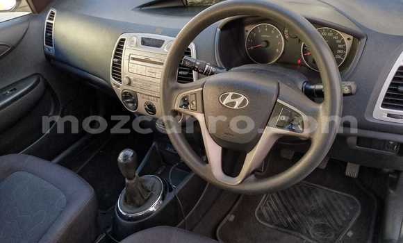 Nunua Ilio tumika Hyundai i20 Nyeupe Gari ndani ya Maputo nchini Maputo Nunua Ilio tumika Hyundai i20 Nyeupe Gari ndani ya Maputo nchini Maputo