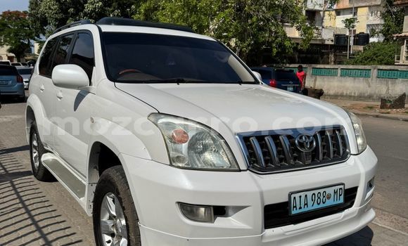 Nunua Ilio tumika Toyota Land Cruiser Prado Nyeupe Gari ndani ya Maputo nchini Maputo Nunua Ilio tumika Toyota Land Cruiser Prado Nyeupe Gari ndani ya Maputo nchini Maputo