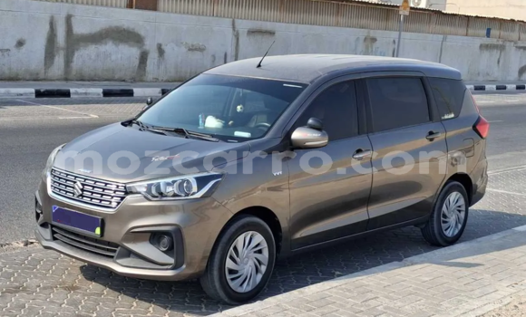 Comprar Usado Suzuki Ertiga Castanho Carro em Maputo em Maputo Comprar Usado Suzuki Ertiga Castanho Carro em Maputo em Maputo