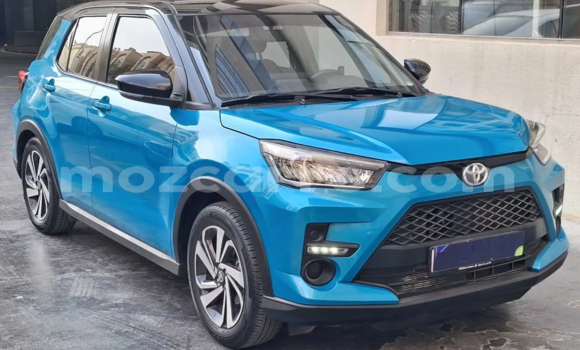 Comprar Usado Toyota Ractis Azul Carro em Maputo em Maputo Comprar Usado Toyota Ractis Azul Carro em Maputo em Maputo