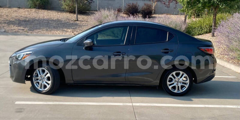 Big with watermark toyota yaris maputo maputo 40698