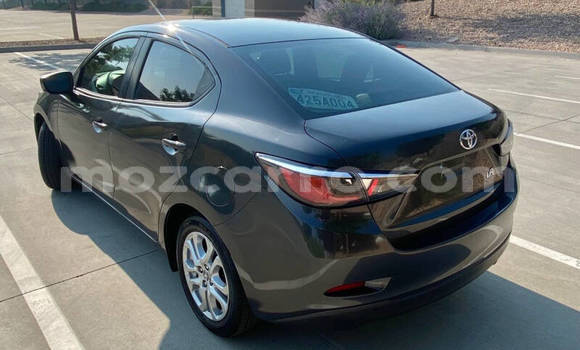 Comprar Usado Toyota Yaris Preto Carro em Maputo em Maputo Comprar Usado Toyota Yaris Preto Carro em Maputo em Maputo