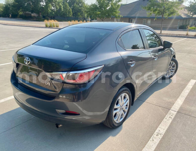 Big with watermark toyota yaris maputo maputo 40698